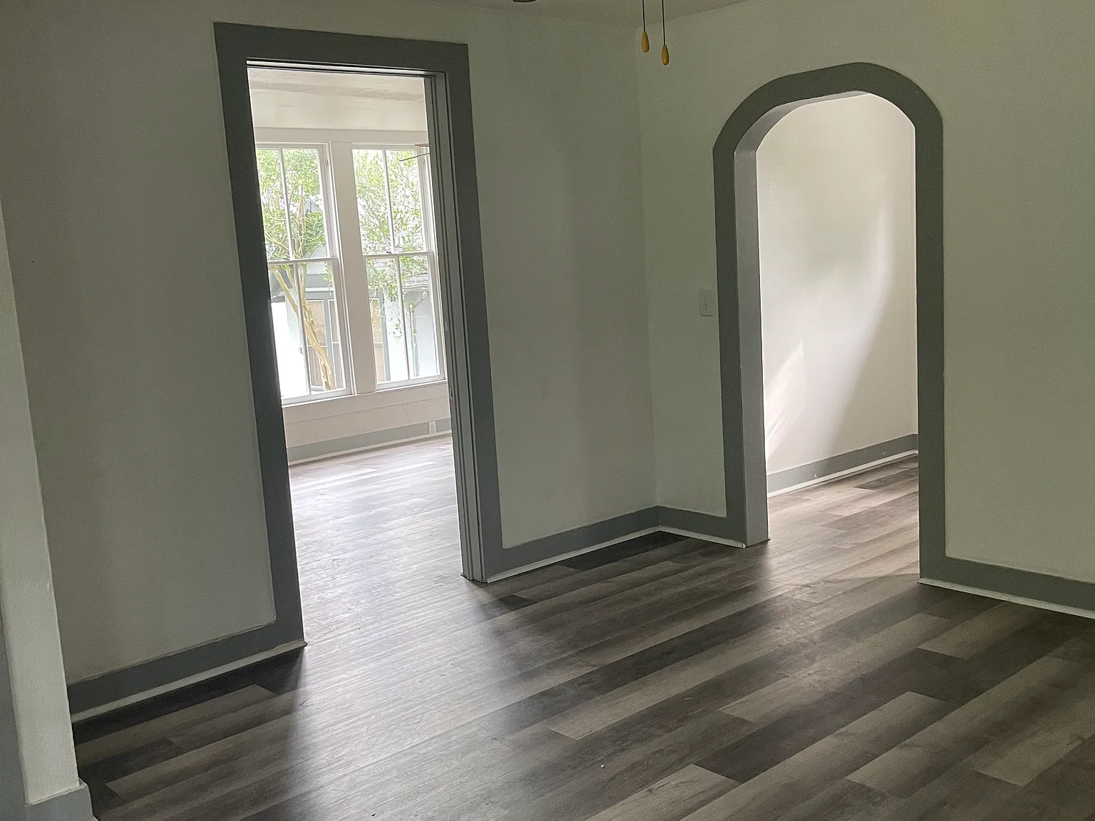 2 bed, 1000 sqft, $1,100 — Photo 3