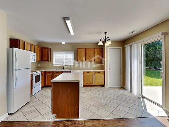 3rd image of 148 Depot Ridge Rd