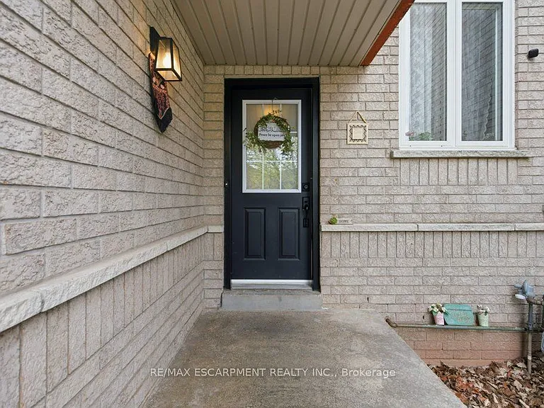 2406 Lazio Ln — Photo 3