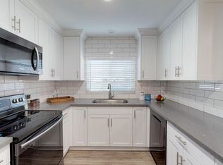 1170 Sumner Ave APT 3, El Cajon, CA 92021
