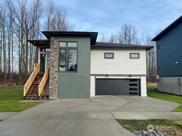 702 Garfield Street, Sumas, WA 98295