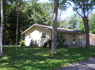 1054 Margo St, Tawas City, MI 48763