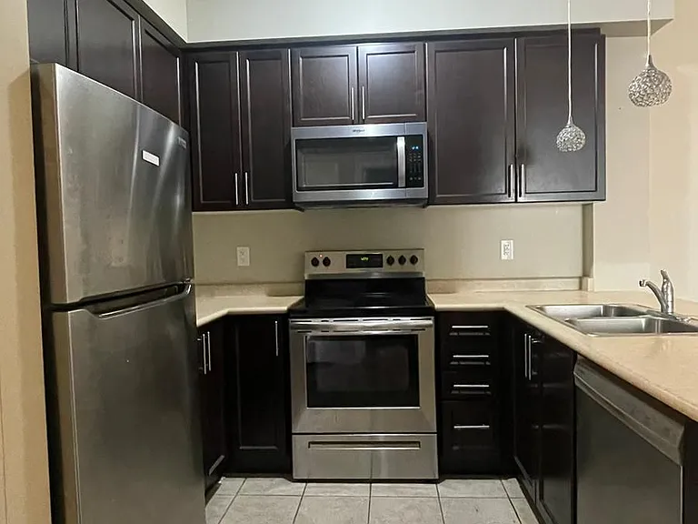 269 Georgian Dr #205 — Photo 3