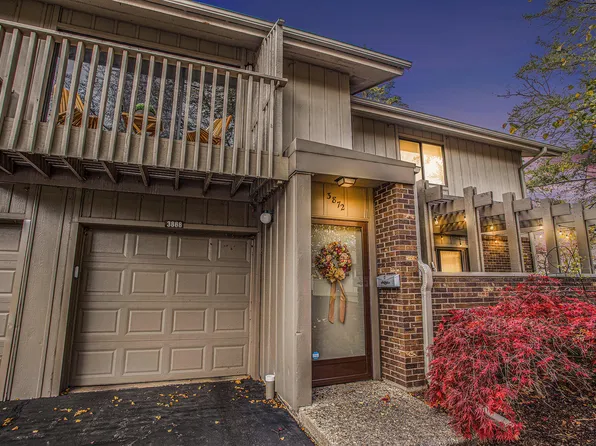 3872 Greenleaf Cir, Kalamazoo, MI 49008