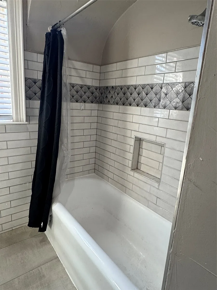Building Photo - 2307 Arbor St #1