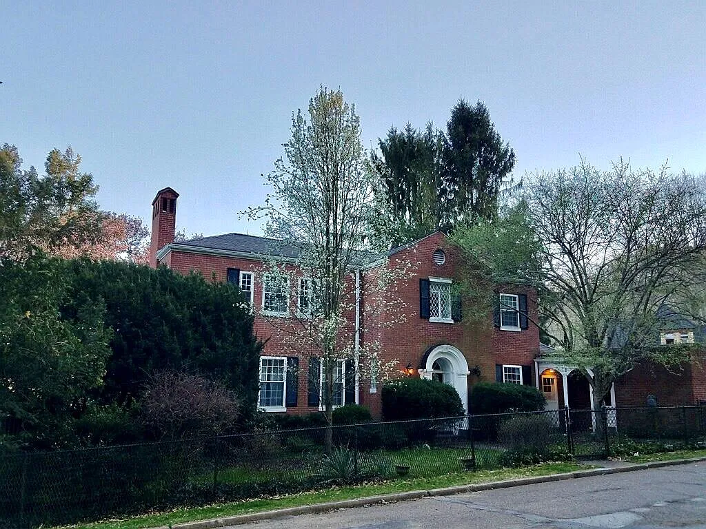 4 Emerson Rd photo 1