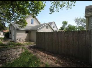 217 N Grant St, Gas City, IN 46933