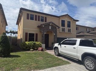 Interlaken, Miami, FL 33185