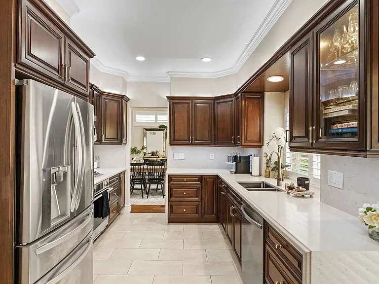 131 Concerto Dr — Photo 15