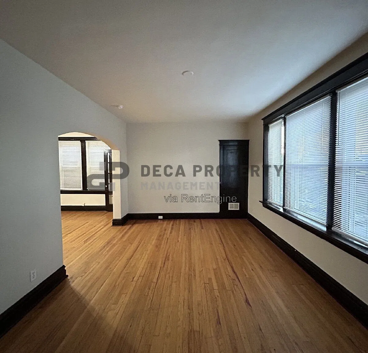 2 bed, 1.0 bath, 1147 sqft, $900 — Photo 3