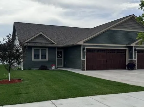 4867 Field Crest Lane, Eau Claire, WI 54701