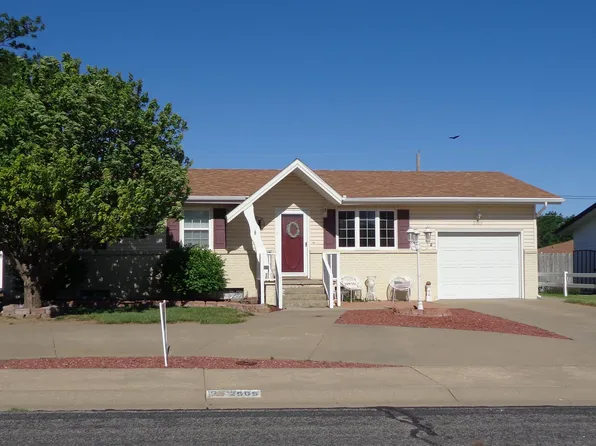 2505 Virginia Dr, Hays, KS 67601
