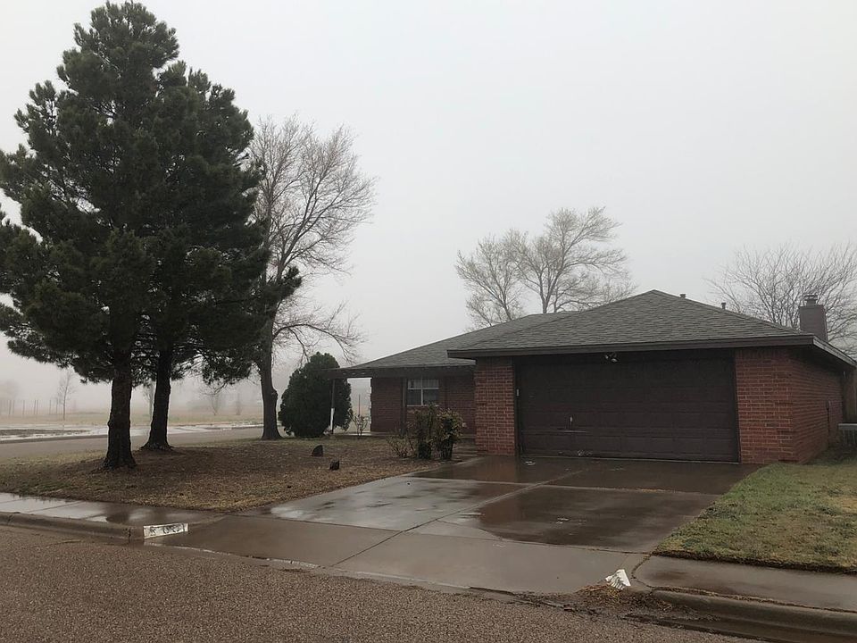 2nd image of 601 15th St