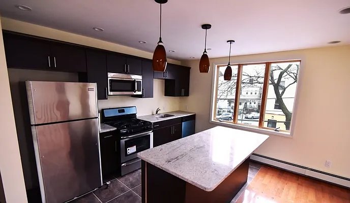Rented by Coda Real Estate NYC | media 28