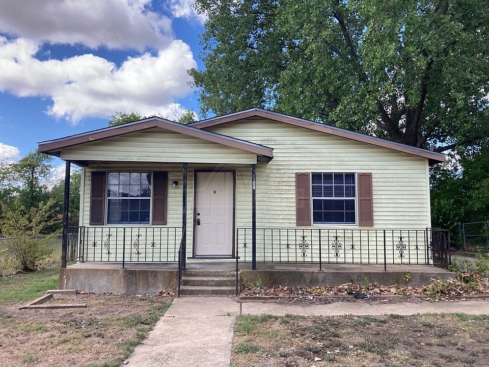 1st image of 1108 Karen Dr