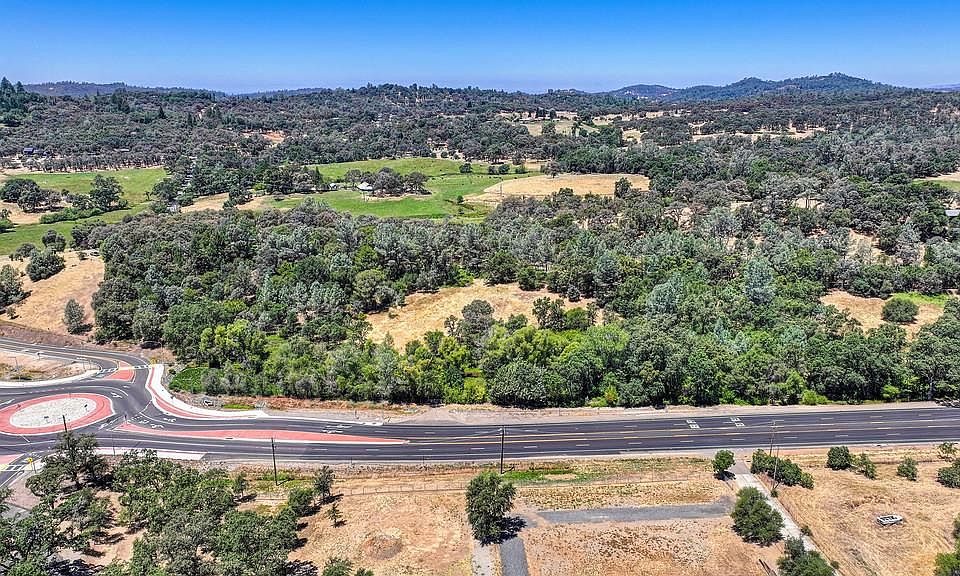 1st image of Lone Star Rd