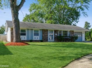 1909 Cannon Ct, Schaumburg, IL 60193