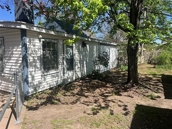 4th image of 1712 Garfield Avenue