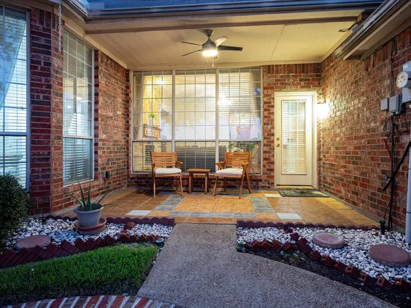 7906 Munich Dr, Rowlett, TX 75089