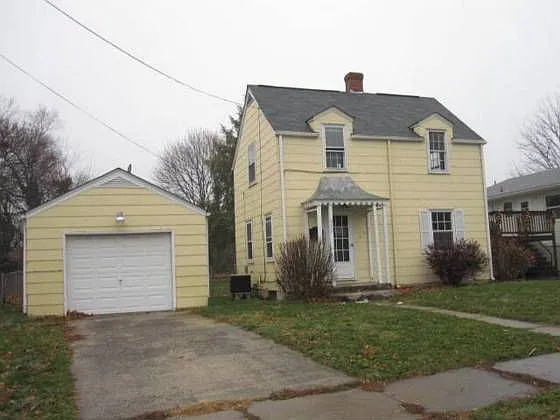 511 S Rosemont Ave photo 1