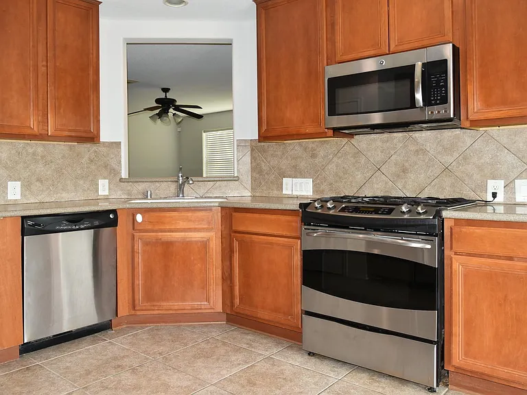 13600 Breton Ridge St #20B — Photo 16