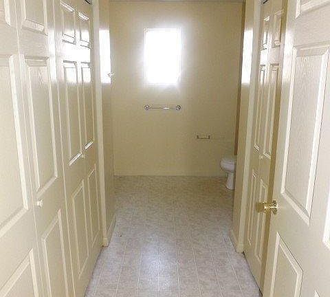 3rd image of 325 Edwards Ave