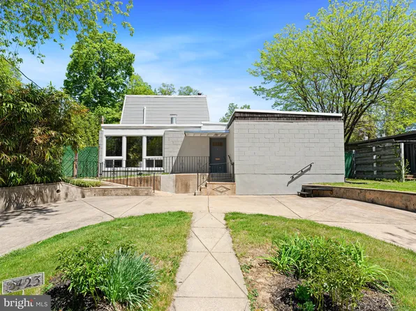 2423 N 51st St, Philadelphia, PA 19131