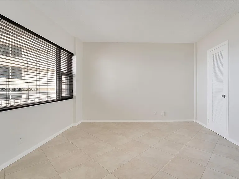 710 N Ocean Blvd #710 — Photo 3