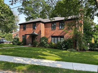 57 Lorna Rd, Newton, MA 02459