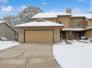 1505 N Bay Highlands Dr, Green Bay, WI 54311