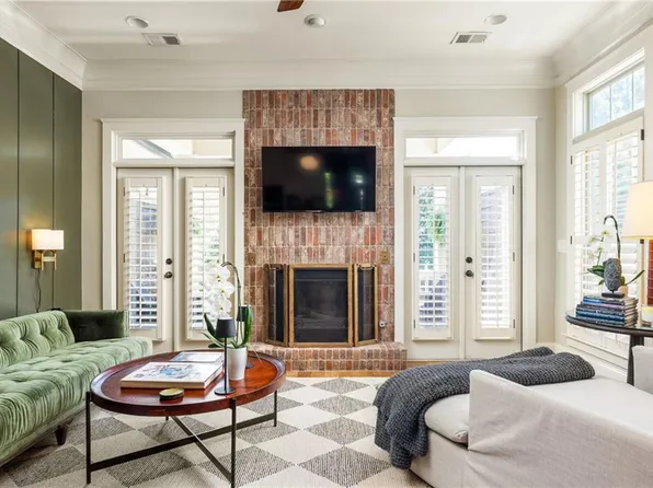 2479 Gatebury Cir, Chamblee, GA 30341