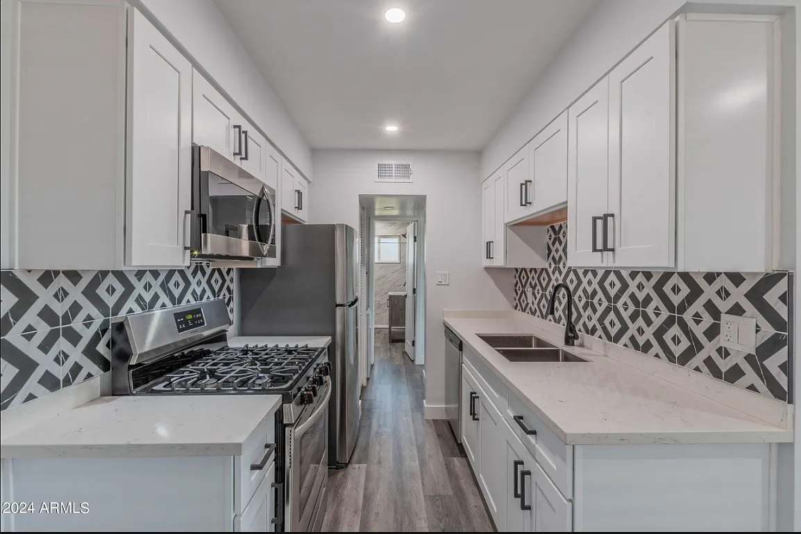 1 bed, 612 sqft, $1,550 — Photo 4