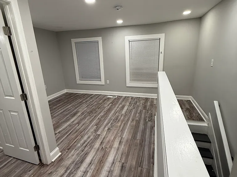 766 Kirkham St — Photo 11