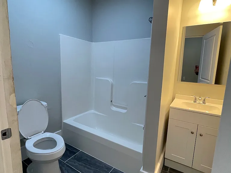 125 E Broadway St #3 — Photo 10