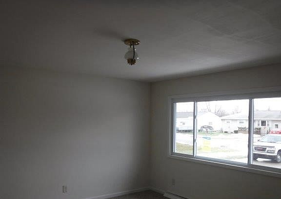 3rd image of 4346 Zander Dr