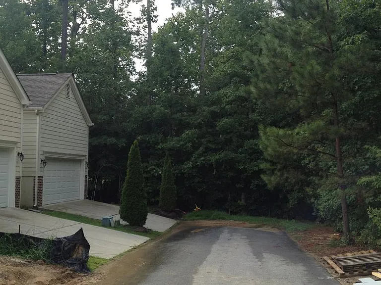 Drive way
