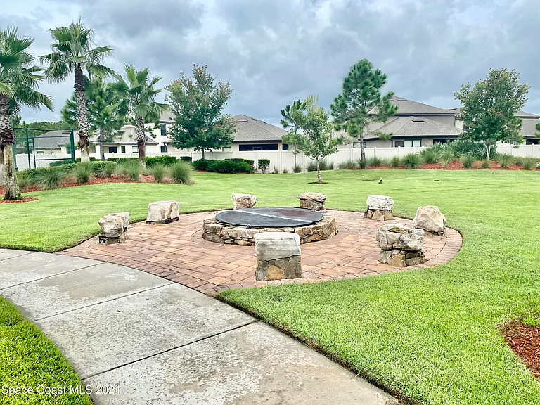 760 Fiddleleaf Cir — Photo 3