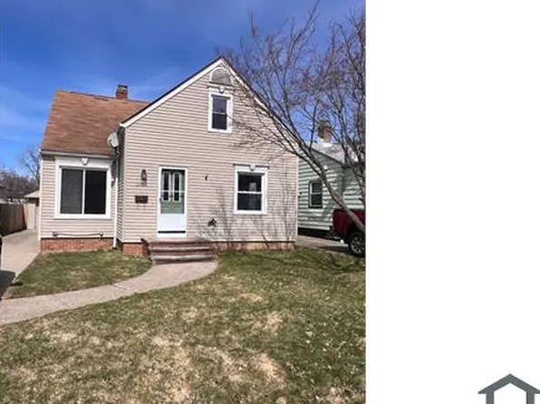 12405 Reindeer Ave, Garfield Heights, OH 44125