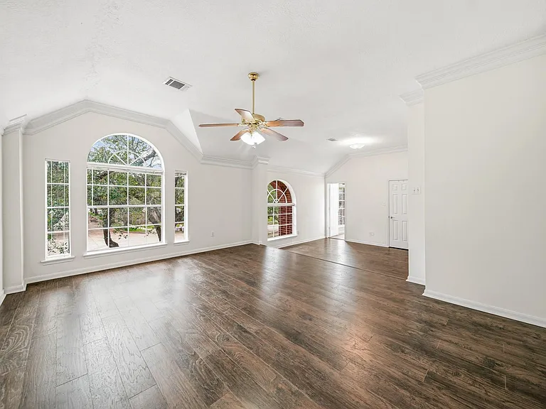 4623 Summer Lks — Photo 16