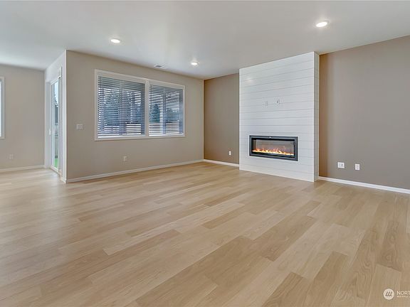 5th image of 3460 183rd Street E