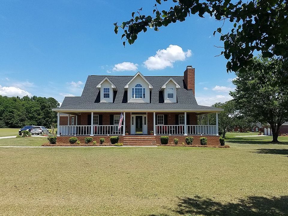 1st image of 106 Pine Ln
