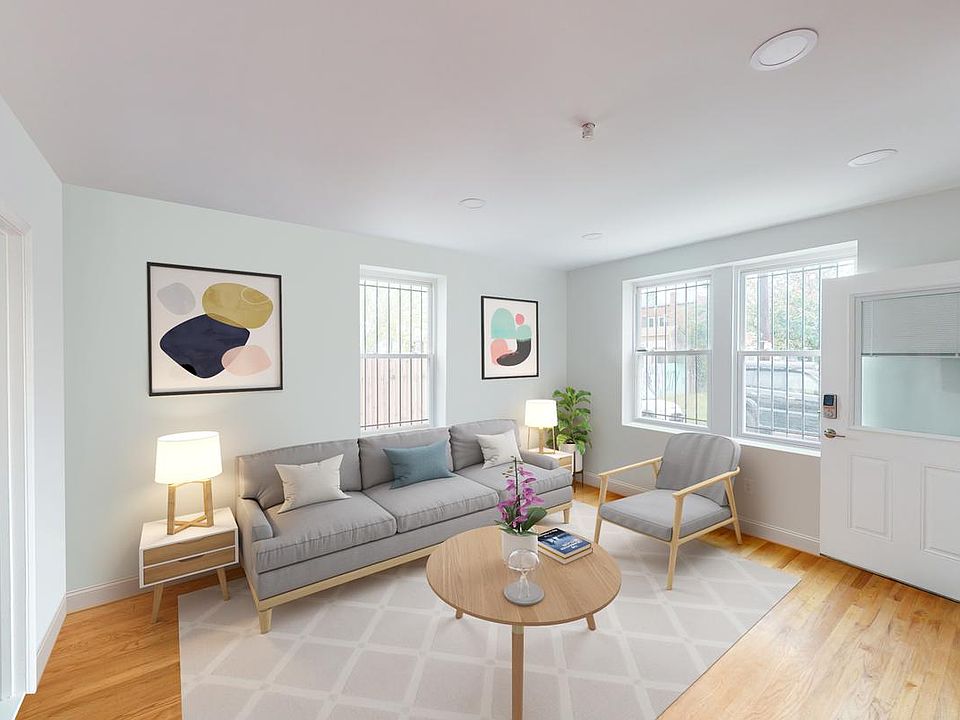 Optionally furnished common areas! Common areas can come beautifully furnished by our in-house design team for an additional fee.