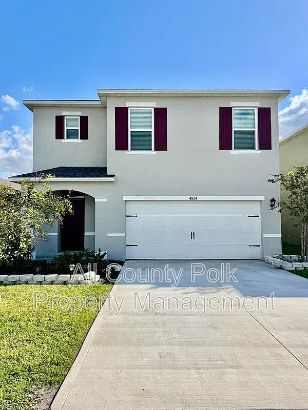 5 bed, 3.0 bath, 2522 sqft, $2,450 — Photo 1