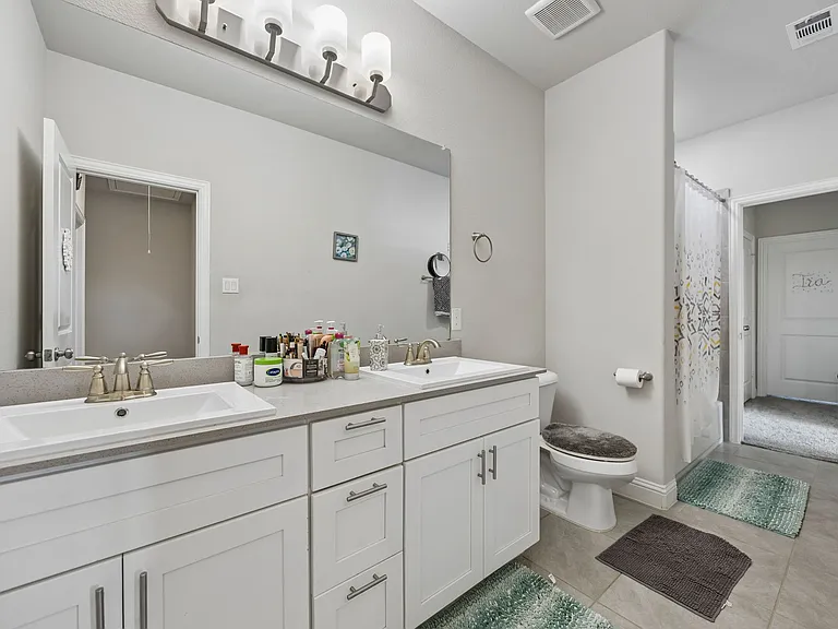 4500 El Paso Dr — Photo 25