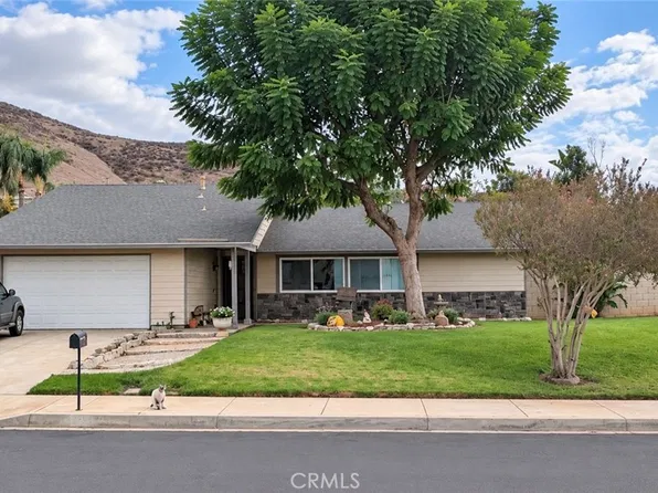 8268 Martingale Dr, Riverside, CA 92509