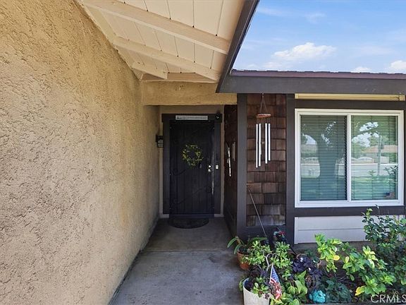 5th image of 6916 Lincoln Ave