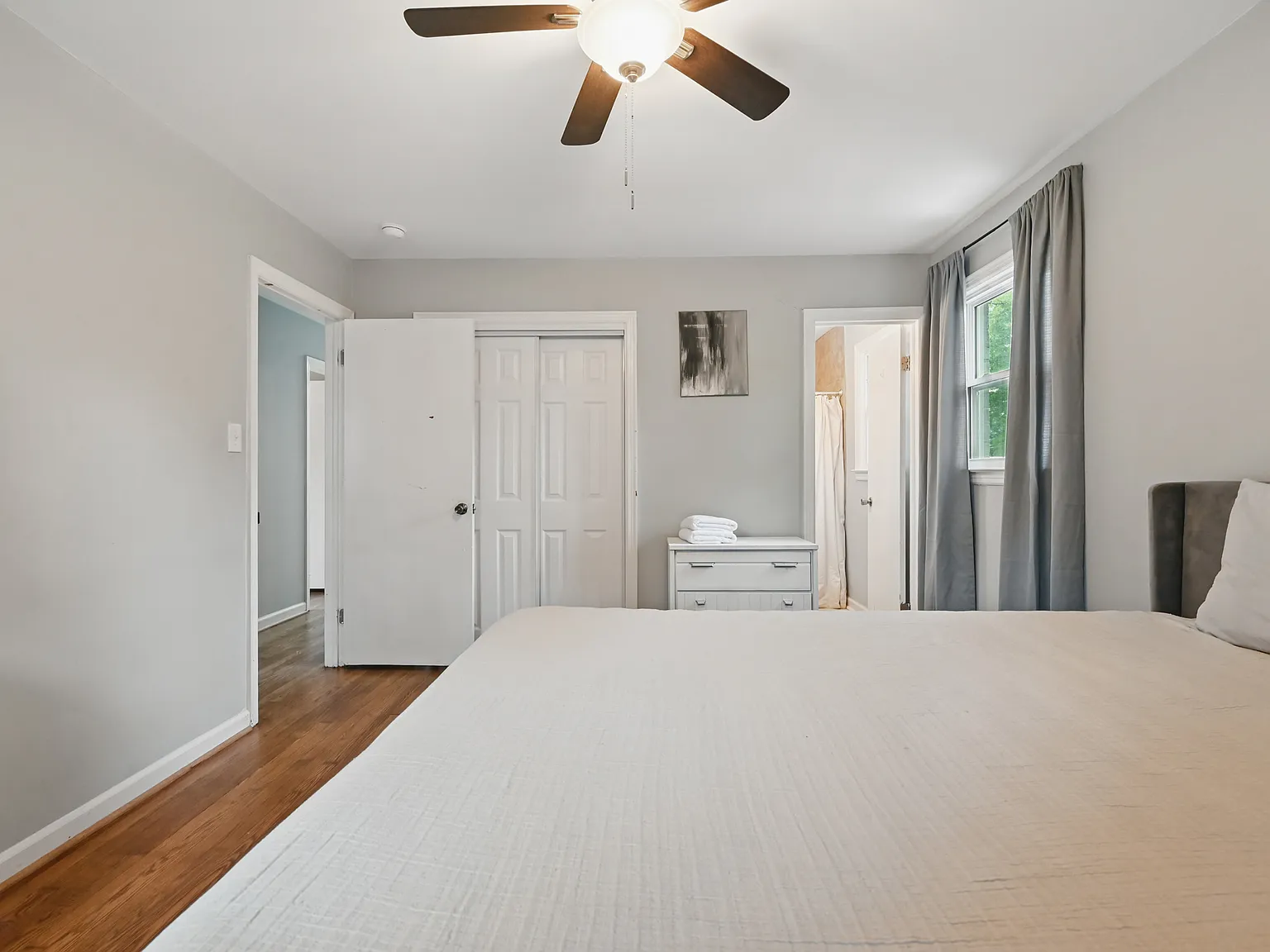 3 bed, 1463 sqft, $4,800 — Photo 2