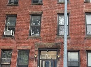 178 Union St #8, Brooklyn, NY 11231