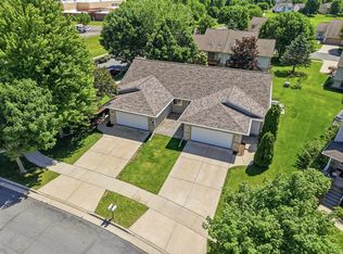 1051-1053 Tamarack Way, Verona, WI 53593