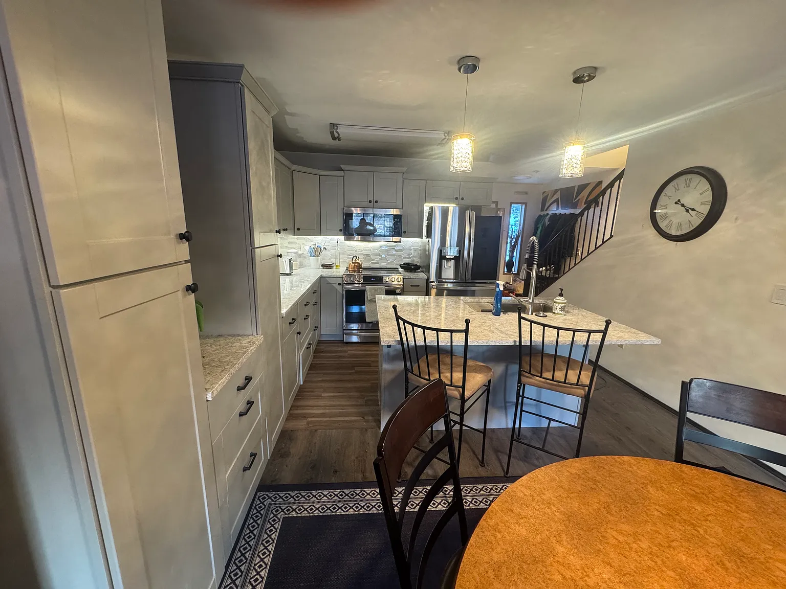 2888 Simpson Ave — Photo 3